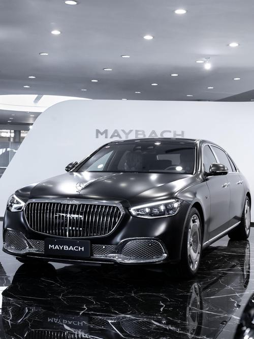 深圳162岚图汽车的售后服务让用户无忧出行，迈巴赫未来的豪华车趋势